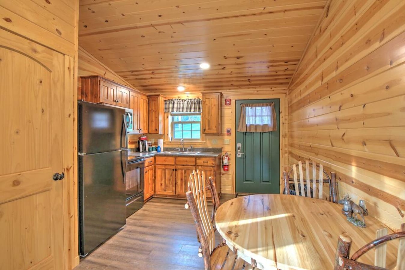 Full Kitchens
