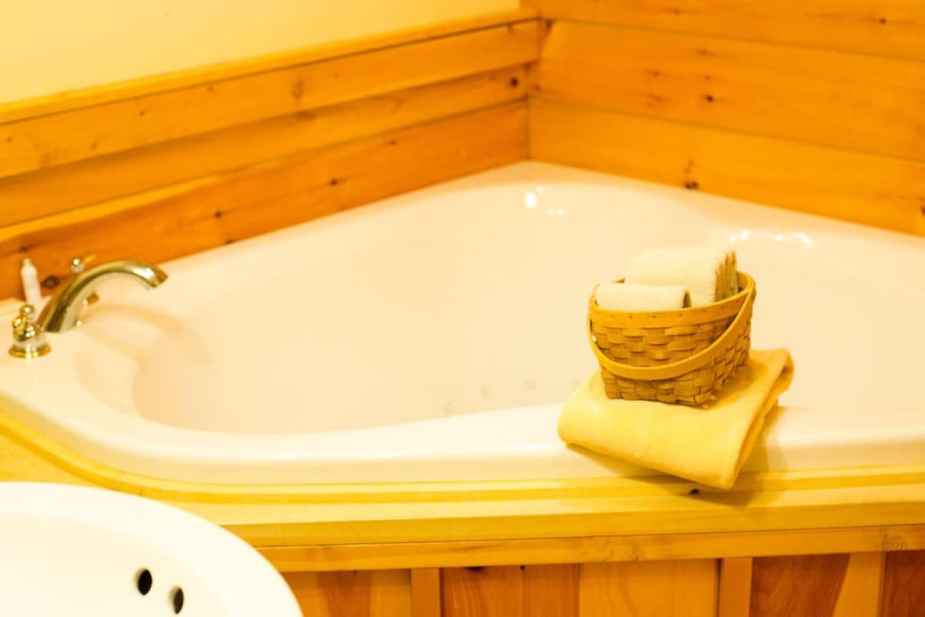 Jetted tub for two in the Joy Suite at Blessings Lodge