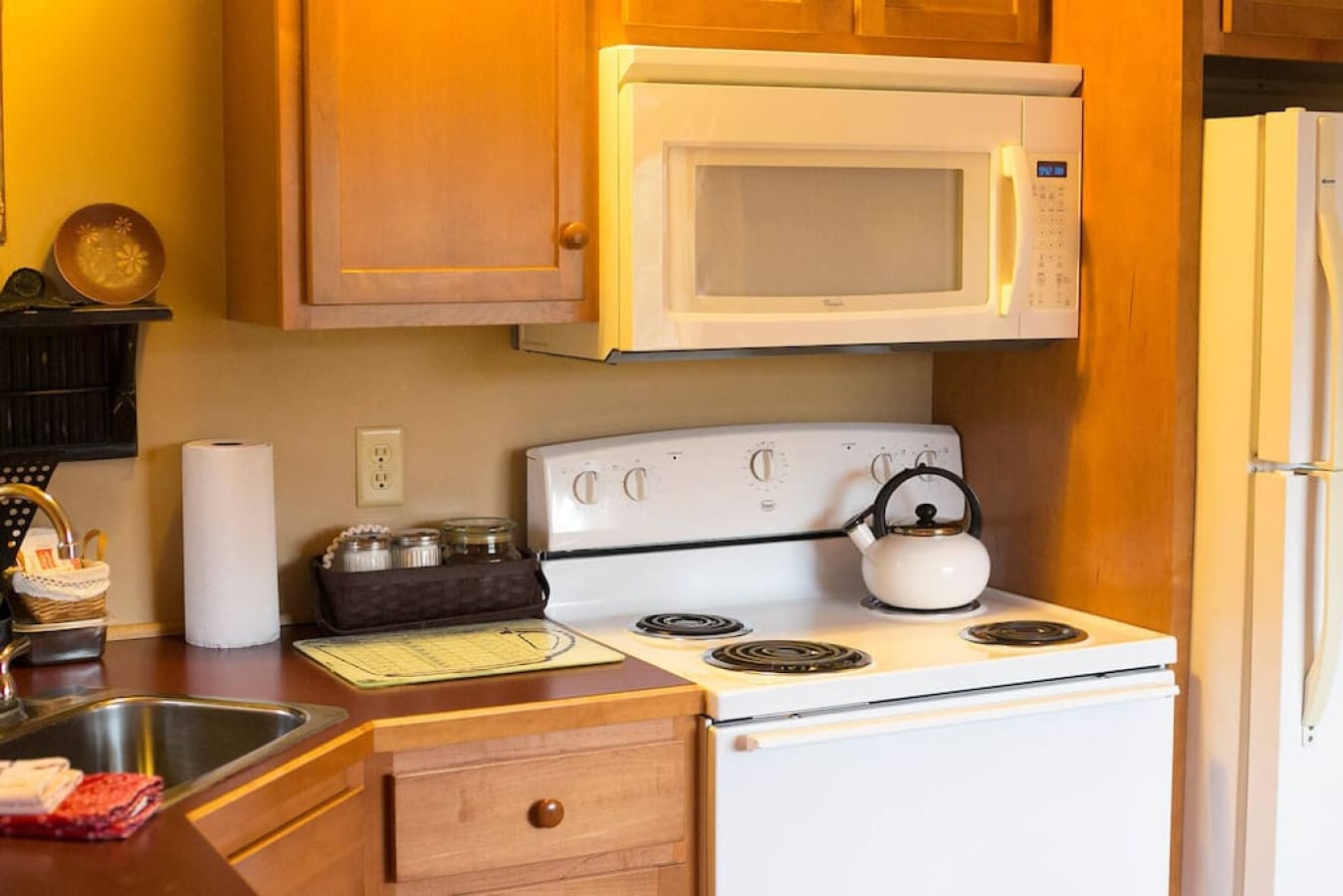 Full kitchen in the Joy Suite