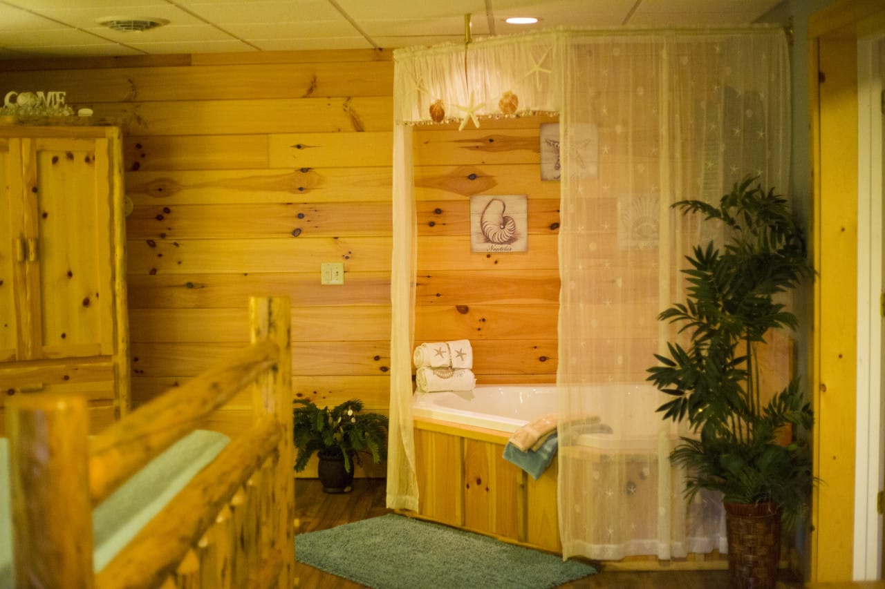 A 2-person jetted tub in a suite at Blessings Lodge in Amish Country Ohio